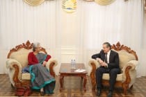 Foreign Minister Aslov Meets with Secretary of the Ministry of Commerce and Industry Teaotia of India
