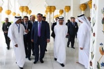 Leader of the Tajik Nation Emomali Rahmon Visits Sheikh Zayed Grand Mosque in Abu Dhabi
