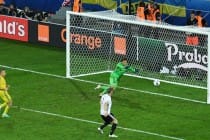 Poland beats Ukraine to reach Euro 2016 playoff