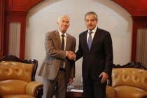Foreign Minister meets outgoing Head of OSCE Office in Dushanbe