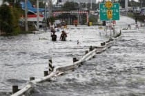 Flash flood kills at least 11 in south Thailand