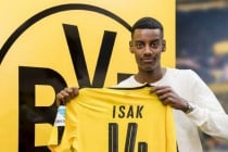 Dortmund sign Swedish striker talent Isak