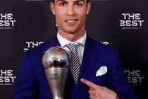 Cristiano Ronaldo wins the FIFA Men’s Player 2016 award