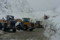 For 3 days the descent of over 80 snow avalanches recorded in Tajikistan