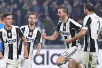 Juventus beats Napoli at the first leg of Coppa Italia semi-final