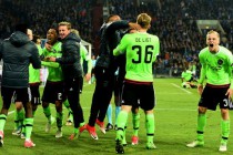 Ajax Amsterdam knock out Schalke in UEFA Europa League