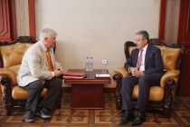 Tajik FM, UK Ambassador discuss broadening further cooperation