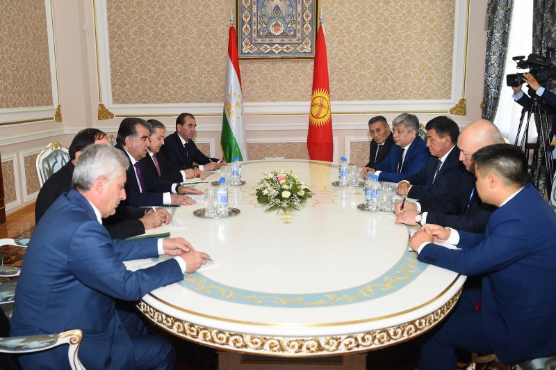 Meeting with the Prime Minister of the Kyrgyz Republic Sooronbay Jeenbekov3