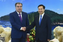 Leader of the Nation Emomali Rahmon met with Communist Party Secretary of Liaoning Province of the People’s Republic of China Li Xi