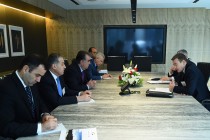 President Emomali Rahmon receives President and CEO of General Electric in Russia and CIS Ron Pollett