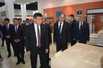 President of the Kyrgyz Republic Sooronbay Jeenbekov visited the National Museum of Tajikistan