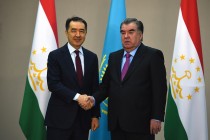 President Emomali Rahmon of Tajikistan meets Prime Minister Bakytzhan Sagintayev of Kazakhstan