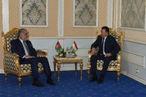 Prime Minister of Tajikistan Qohir Rasulzoda and Chief Executive of Afghanistan Dr. Abdullah Abdullah had talks in Dushanbe
