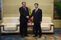 Continuation of working visit in Henan Province of China and meeting with the Governor of the province Chen Run’er