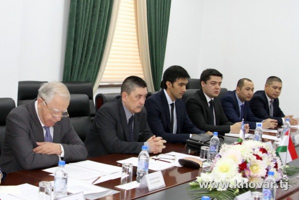 Tajikistan and Uzbekistan foreign ministries held consular consultations1