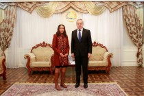 New EU ambassador to Tajikistan presents copy of credentials to Tajik foreign minister