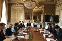 Third Round of Tajik-French Political Consultations Held in Paris