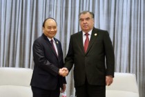 President Emomali Rahmon meets Prime Minister of the Socialist Republic of Vietnam Nguyễn Xuân Phúc