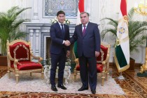 President Emomali Rahmon receives Kyrgyz Foreign Minister Aidarbaekov