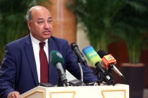 EBRD President Suma Chakrabarti Praises Tajikistan Economic Success