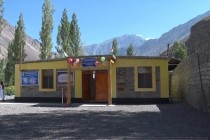 Two Foreign Tourists Repaired Rural Hospital in Remote Village of Rushon District