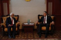 Tajik Foreign Minister Met with the Director General of the IRCICA