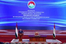 President Emomali Rahmon Met with Representatives of  Federation of Independent Trade Unions of Tajikistan