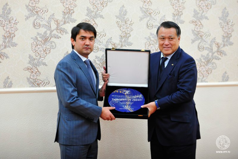 Rustam Emomali Meets with the President of the Japan Football Association2