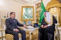 Tajik Ambassador and Governor of Saudi Arabian Gassim Province Discuss Trade and Economic Cooperation