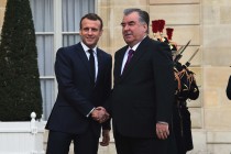 Tajik — French Talks