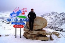 Foreign Students Studying in Tajikistan Visit Safed-Dara Ski Resort
