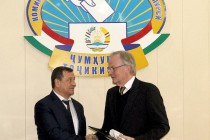 Tajik CCER Chairman Khudoyorzoda Meets with OSCE/ODIHR Mission Head Eberhard