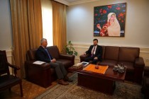 First Deputy FM Noziri Meets with Palestinian Ambassador Issa