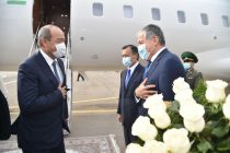 Uzbek PM Aripov Arrives in Dushanbe