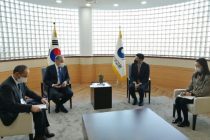 FM Muhriddin Meets with Chancellor of the Korean National Diplomatic Academy