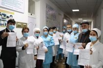 Management and Employees of Dushanbe’s Medical Institutions Getting Vaccinated Against  COVID-19