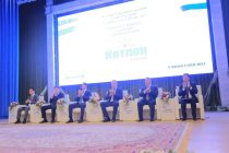 Forum of Tajik and Uzbek Entrepreneurs Opens in Bokhtar