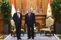 President Emomali Rahmon Receives Pakistani Foreign Minister Shah Mahmoud Qureshi