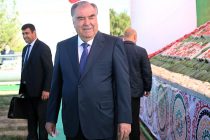 President Emomali Rahmon Gets acquainted with Progress of Autumn Field work in Vahdat City