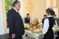 The Head of state Emomali Rahmon inaugurated the Cultural and Entertainment Park, presented gifts to orphans in Nurobod district