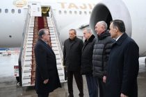 President Emomali Rahmon arrives in St. Petersburg for CIS informal meeting