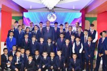 Leader of the Nation Emomali Rahmon presents gifts to 100 orphans and people with disabilities in Roshtqal’a district