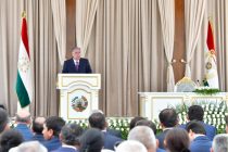 President Emomali Rahmon held a meeting with leaders and activists of Roshtqal’a district