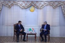Tajik Deputy FM Receives Credentials Copies from New Pakistani Ambassador