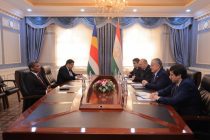 Tajikistan, Seychelles Foreign Ministers Hold Talks in Dushanbe
