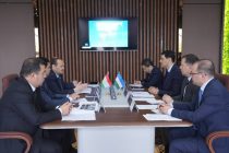 Tajikistan, Uzbekistan Seek to Simplify Border Trade Procedures