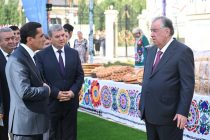 President Emomali Rahmon Reviews Agricultural Exhibition in Faizobod